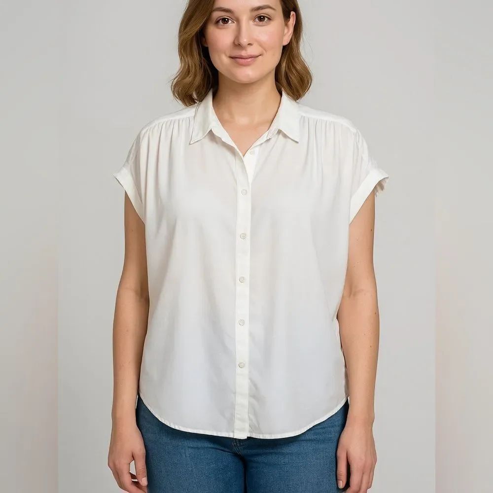 J. McLaughlin White Collared Short Sleeve Button Up Shirt Size L